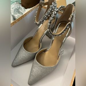 Jewel Badgley Mischka pumps - silver sparkle